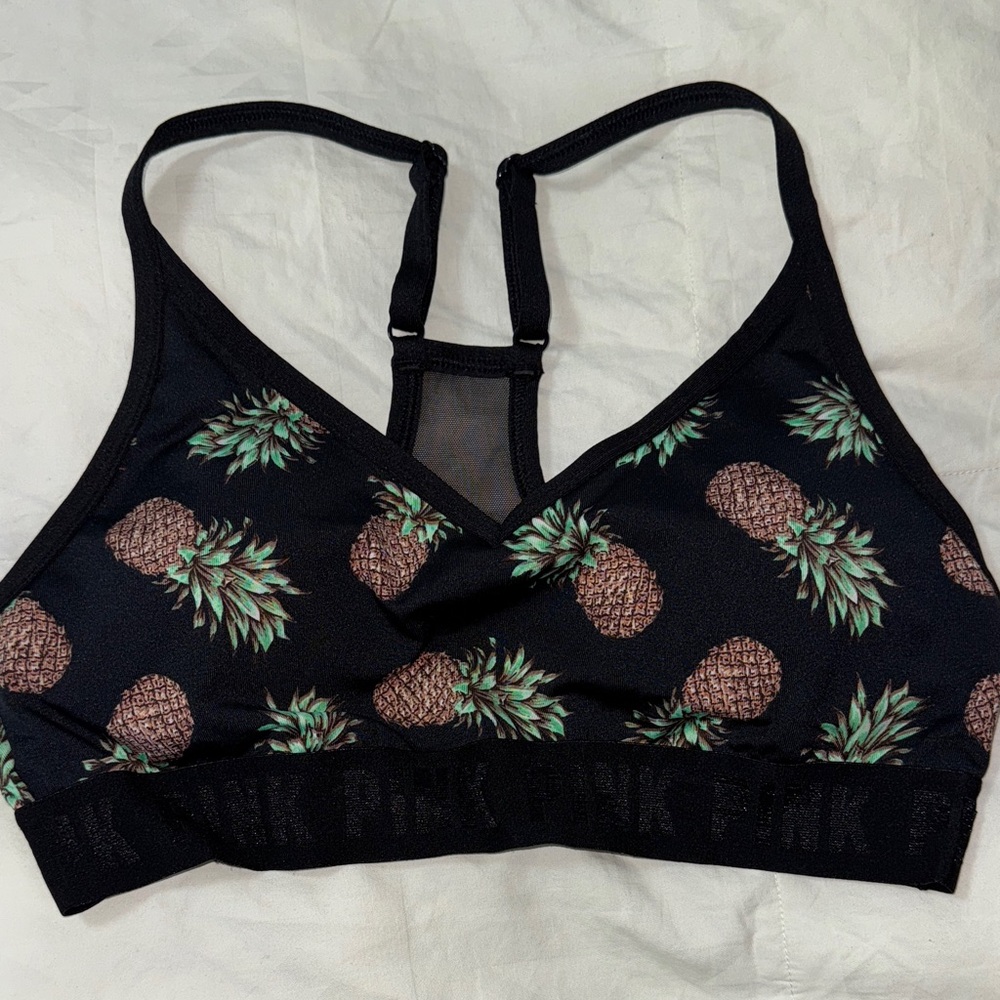 Victoria’s Secret PINK Sports Bra